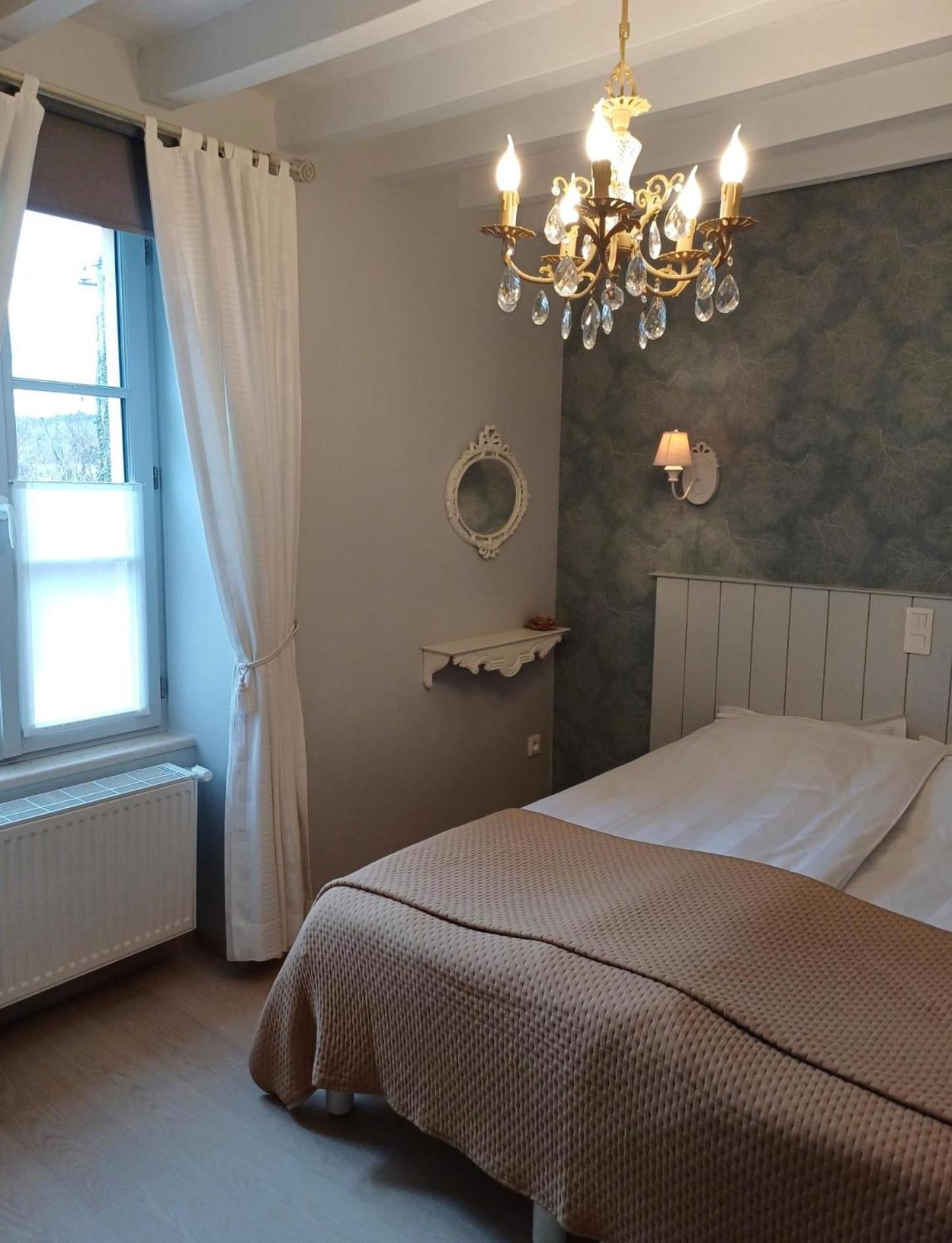 Le Repos Coquelicot Bed & Breakfast Montillot Bagian luar foto