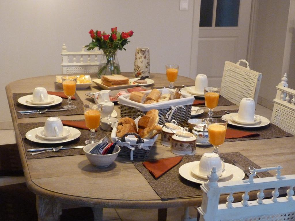 Le Repos Coquelicot Bed & Breakfast Montillot Bagian luar foto
