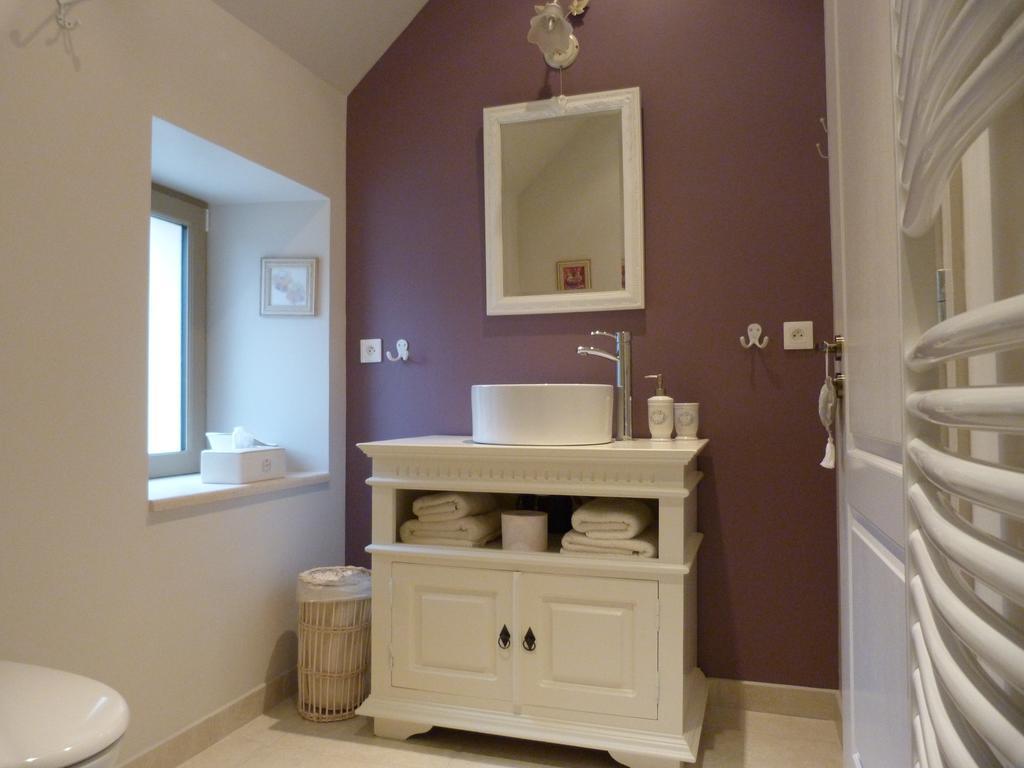 Le Repos Coquelicot Bed & Breakfast Montillot Ruang foto