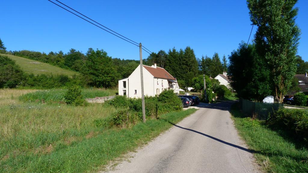 Le Repos Coquelicot Bed & Breakfast Montillot Bagian luar foto